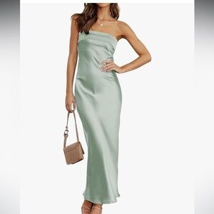 (NWT) Elegant Mint Green Strapless Satin Tube dress